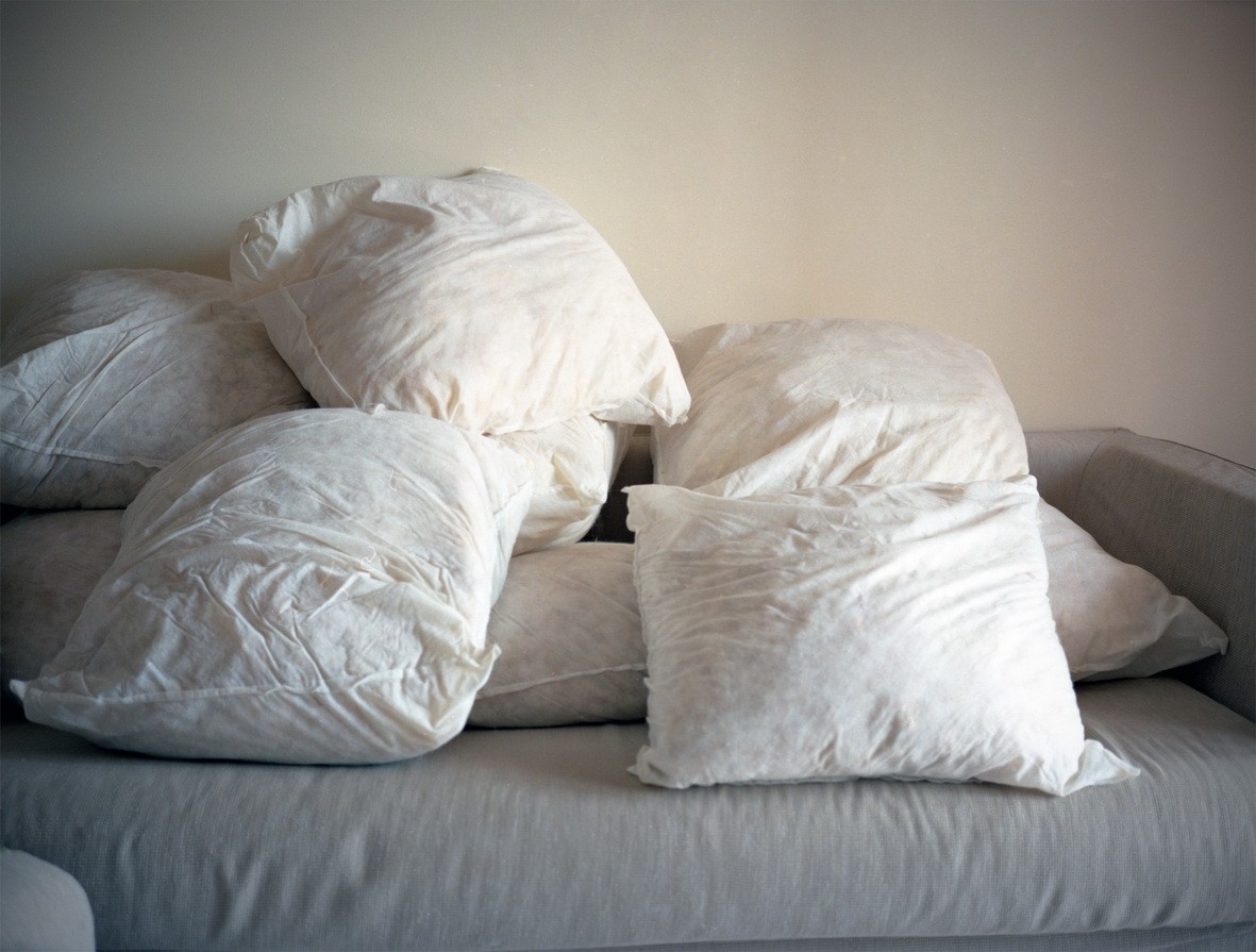 6.The pillows resize