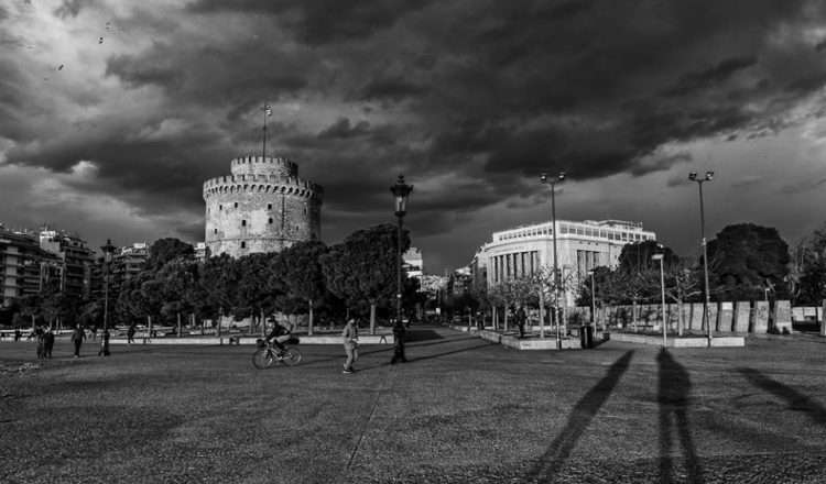 Εξαιρετική ασπρόμαυρη Θεσσαλονίκη από 55 φωτογράφους!