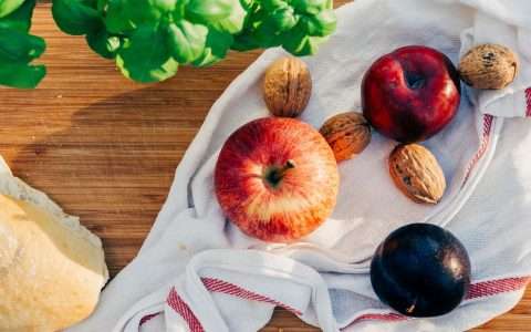 6 ιδανικοί συνδυασμοί φρούτων για να ξεκινήσετε τη μέρα σας