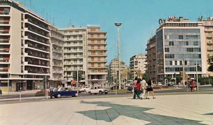 Εδώ κάτι λείπει από τη Θεσσαλονίκη της δεκαετίας του '60!