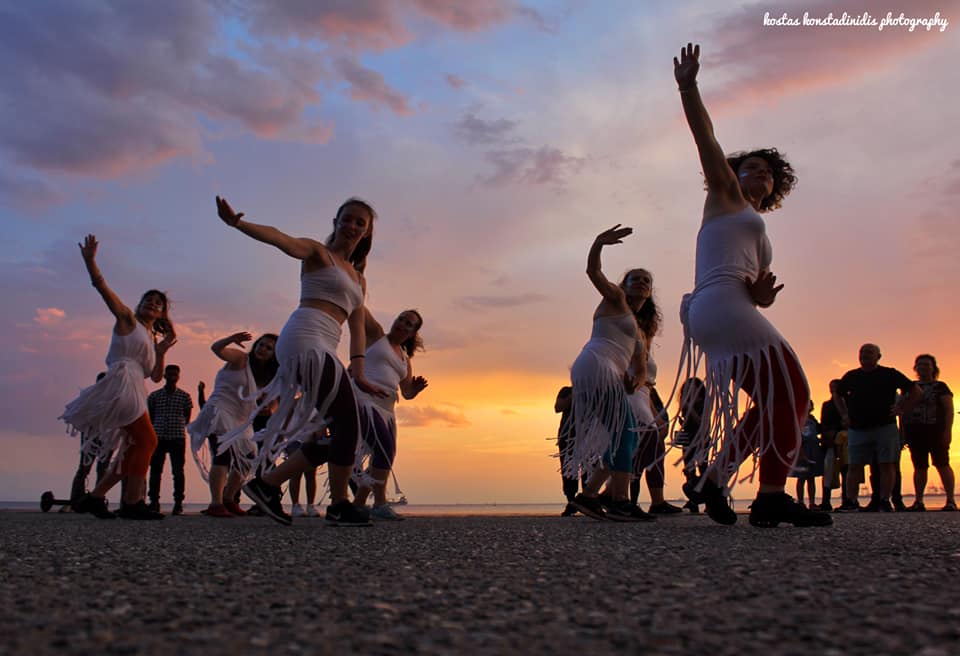 Παγκόσμιος χορός για το νερό στη Νέα Παραλία Θεσσαλονίκης: 13 φωτογραφίες από τον Κώστα Κωνσταντινίδη