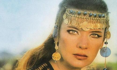 Τζένη Καρέζη: Σαν σήμερα έκλεισαν τα πιο όμορφα μάτια του ελληνικού κινηματογράφου