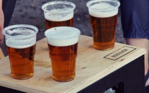 Διεθνής Ημέρα Μπύρας: 5+1 αγαπημένες μπυραρίες στη Θεσσαλονίκη