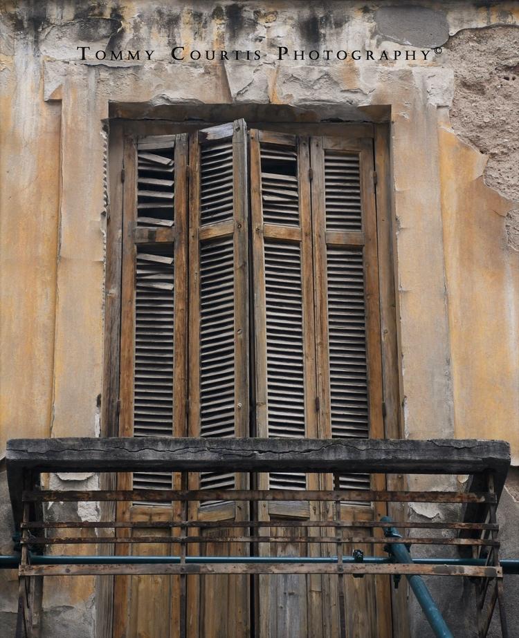 Οδός Σαρανταπόρου: τα κρυμμένα κτήρια διαμάντια της Θεσσαλονίκης