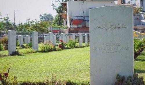 Το Πειρατολόγιο στο Ινδικό Κοιμητήριο Θεσσαλονίκης