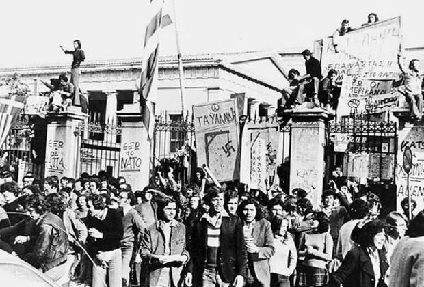 Πολυτεχνείο 1973-2023: H ενηλικίωση μιας Εξέγερσης... από τον Ηλία Γιαννακόπουλο